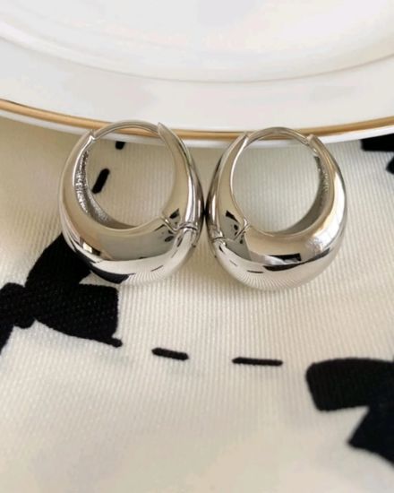 Picture of Silver Hoops