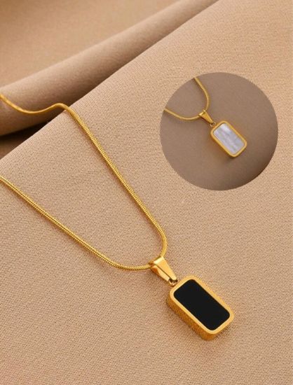 Picture of Double Sided Pendant Necklace 